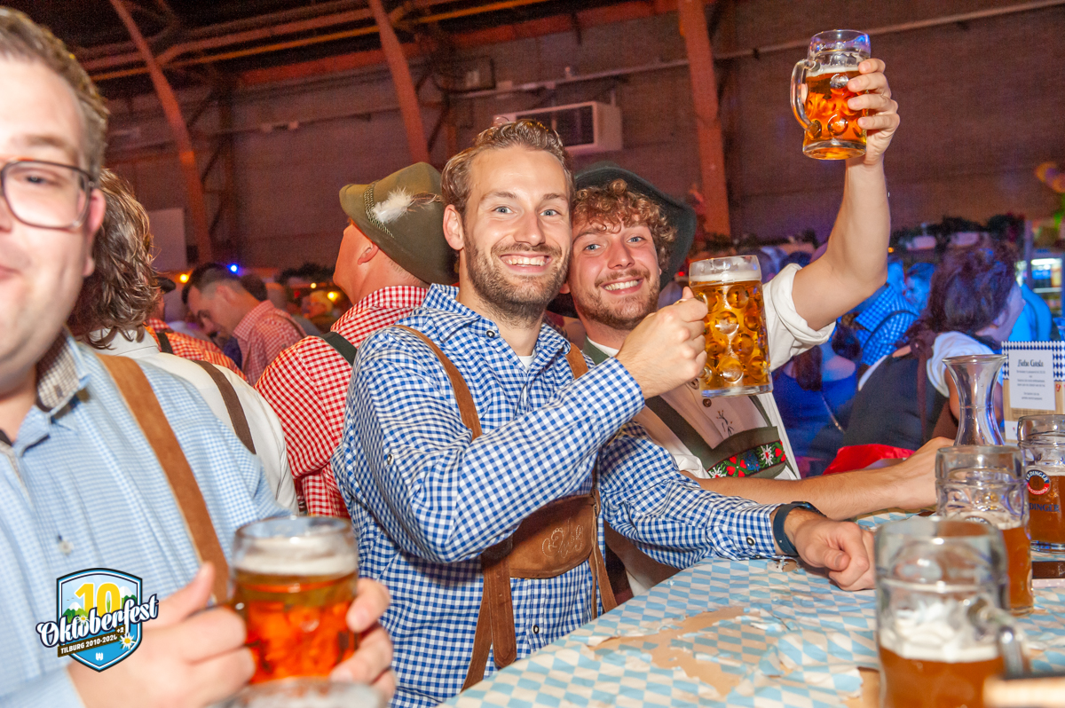 Oktoberfest 2022 14 10 185