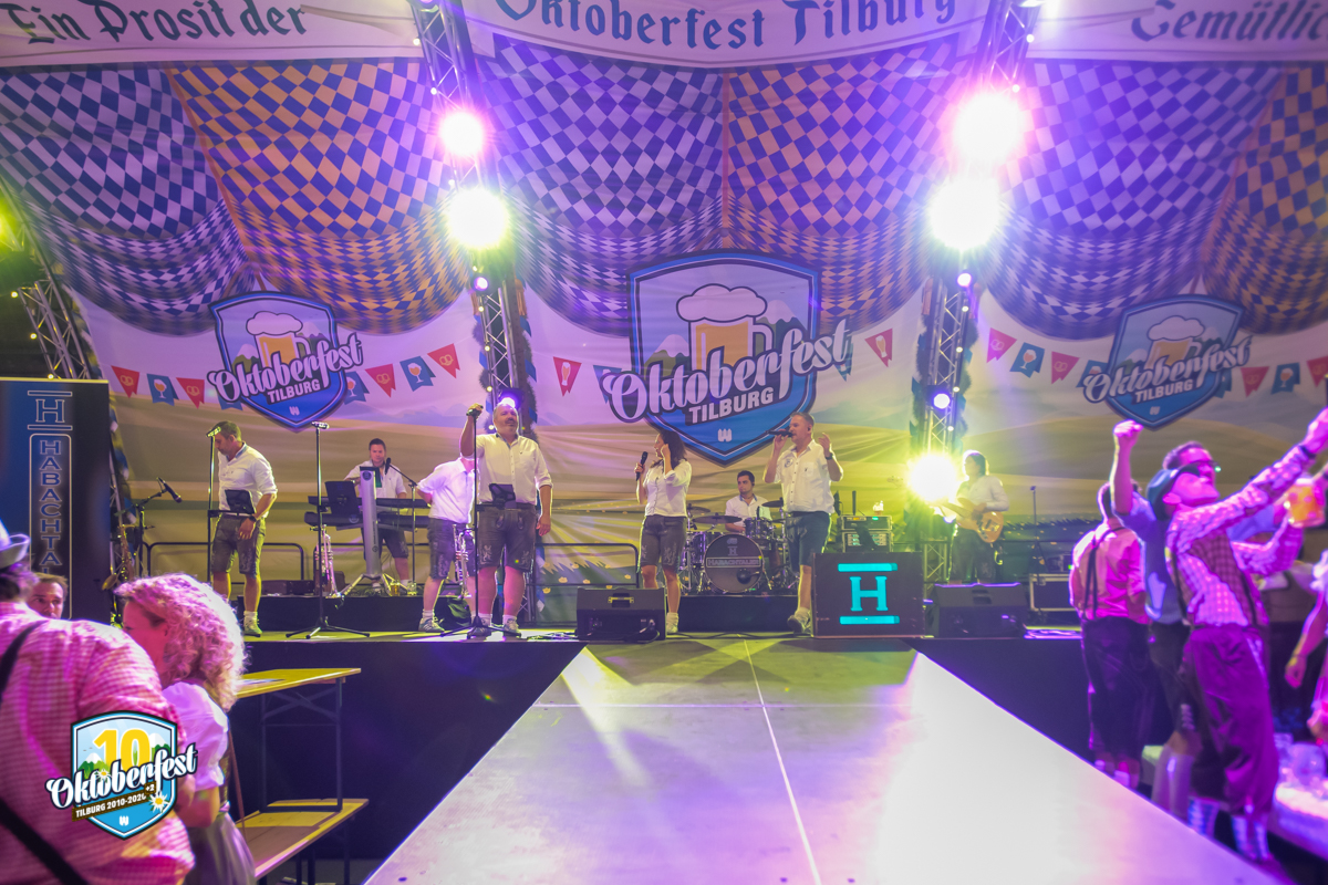 Oktoberfest 2022 14 10 244