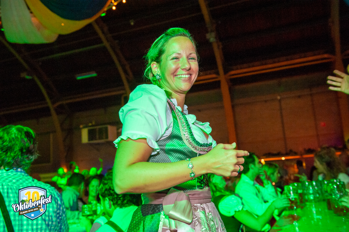 Oktoberfest 2022 14 10 355