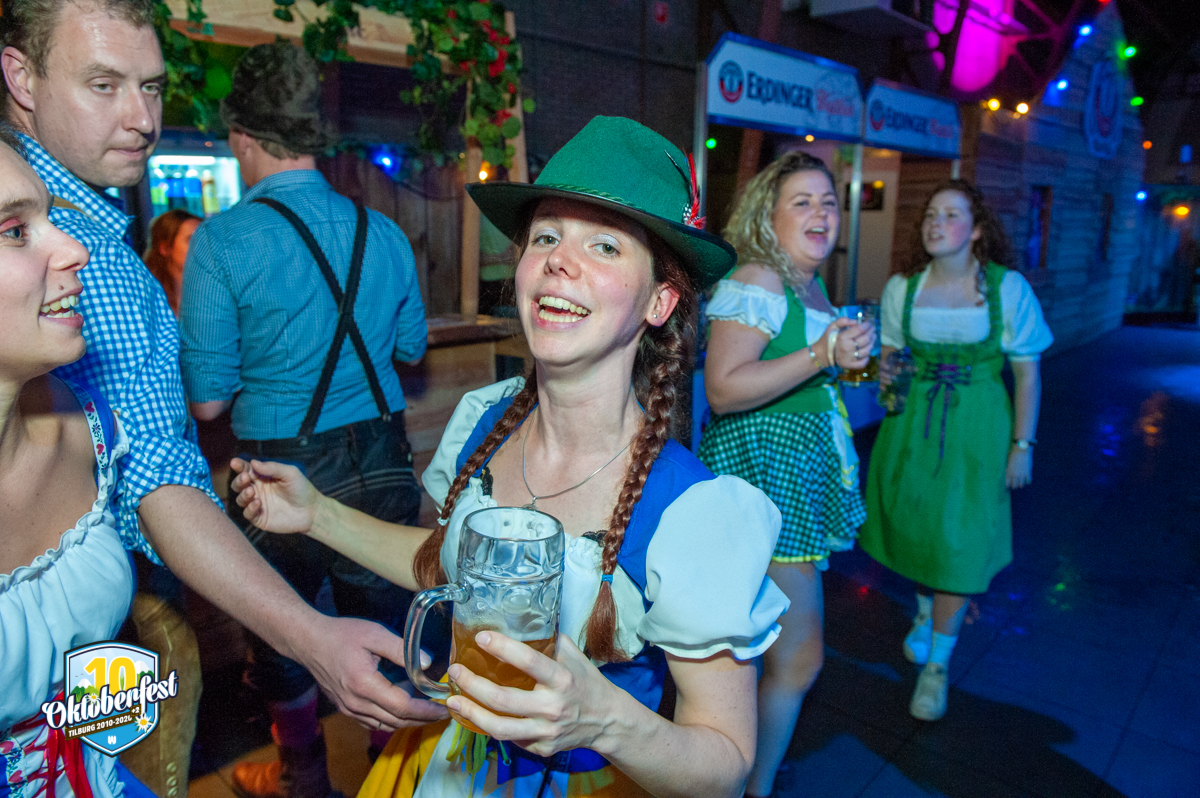 Oktoberfest 2022 14 10 448