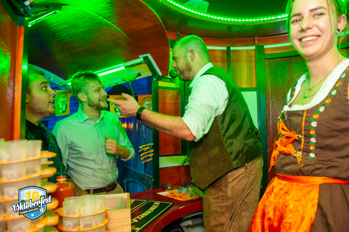 Oktoberfest 2022 14 10 455