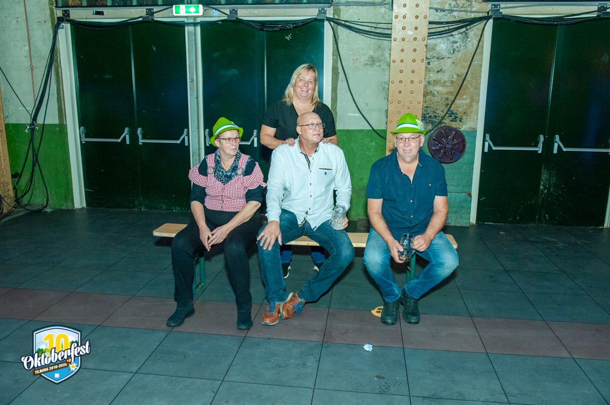 Oktoberfest 2022 14 10 460