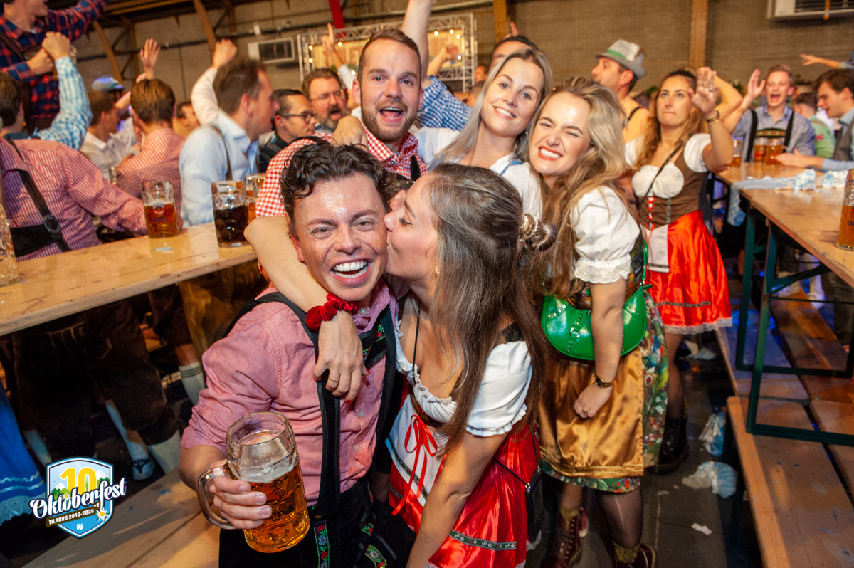 Oktoberfest 2022 14 10 463
