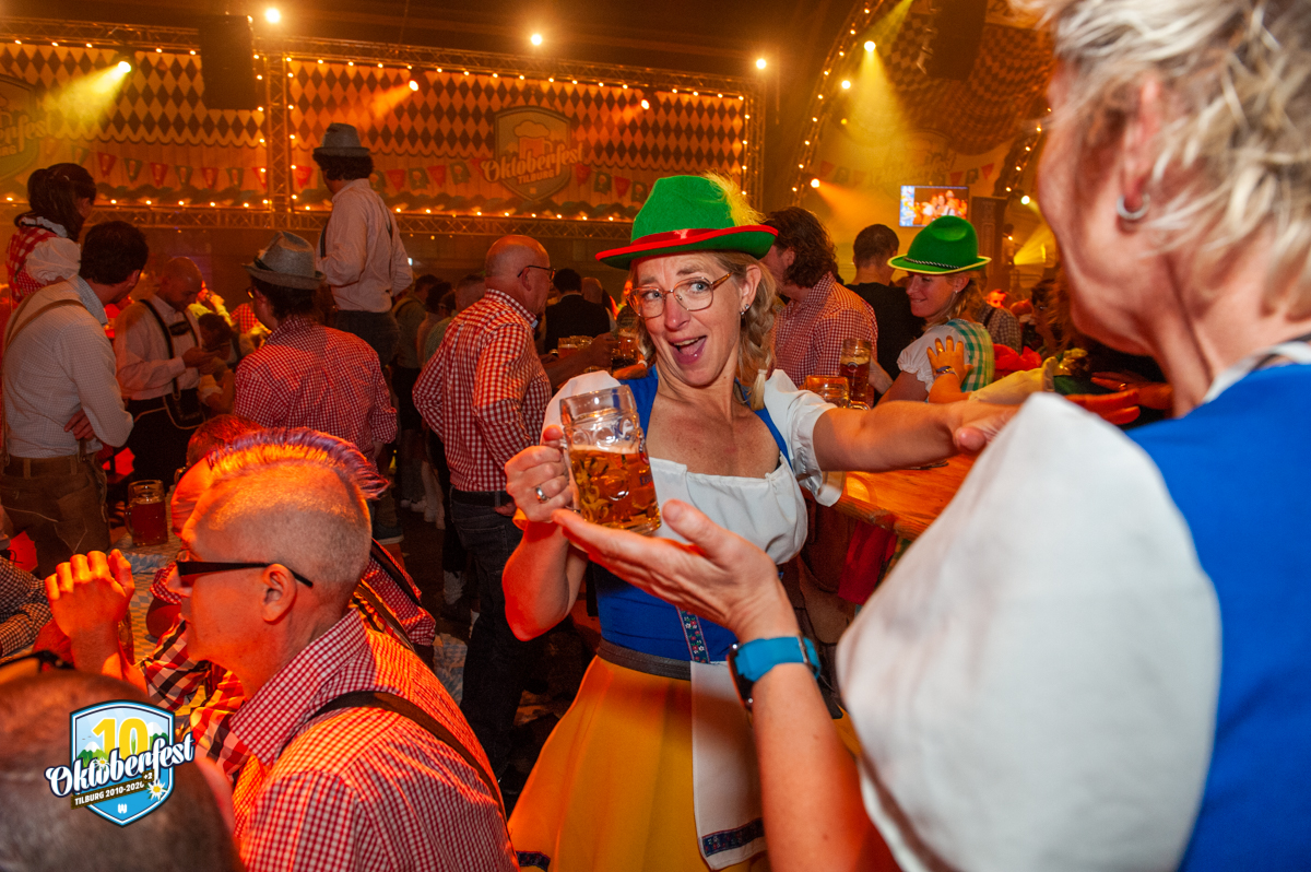 Oktoberfest 2022 15 10 241