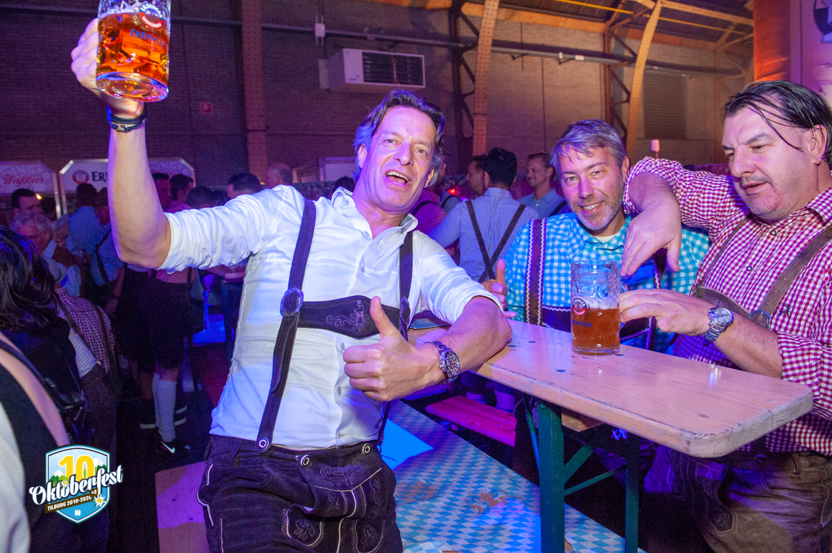 Oktoberfest 2022 15 10 282
