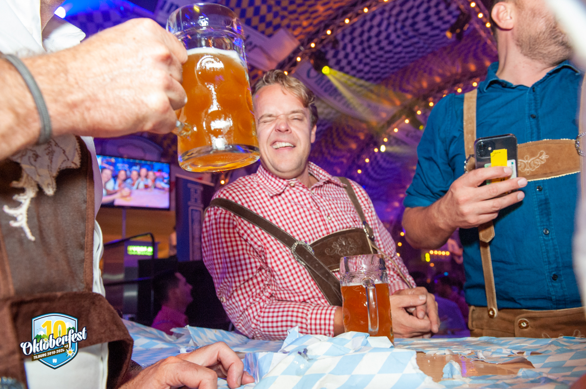 Oktoberfest 2022 15 10 286