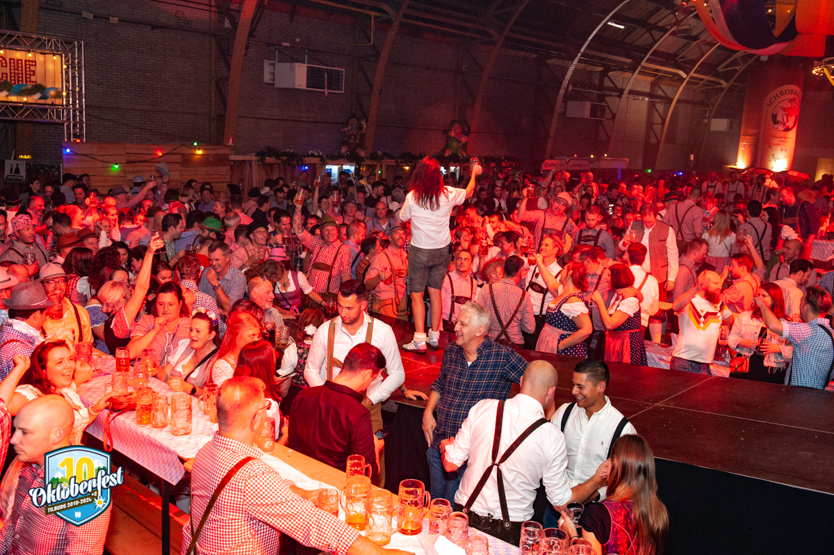 Oktoberfest 2022 15 10 343