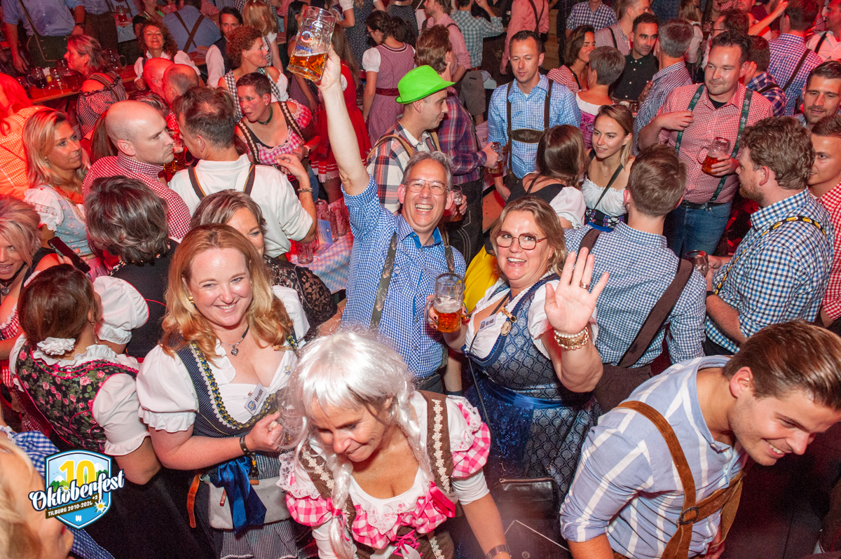 Oktoberfest 2022 15 10 396