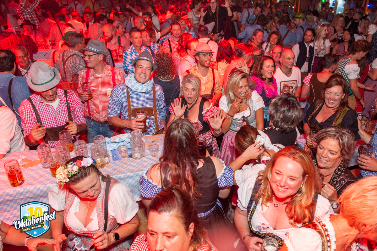 Oktoberfest 2022 15 10 398