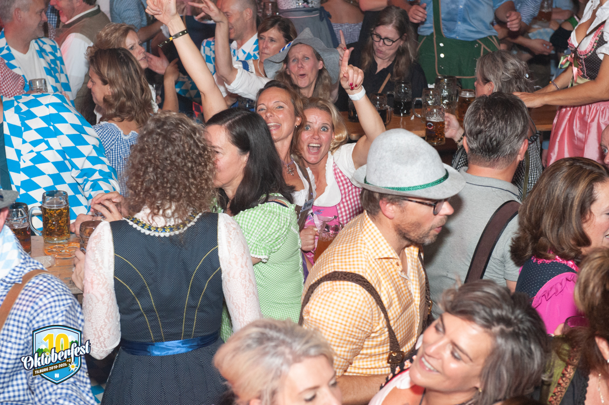 Oktoberfest 2022 15 10 404