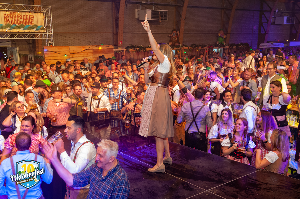 Oktoberfest 2022 15 10 420