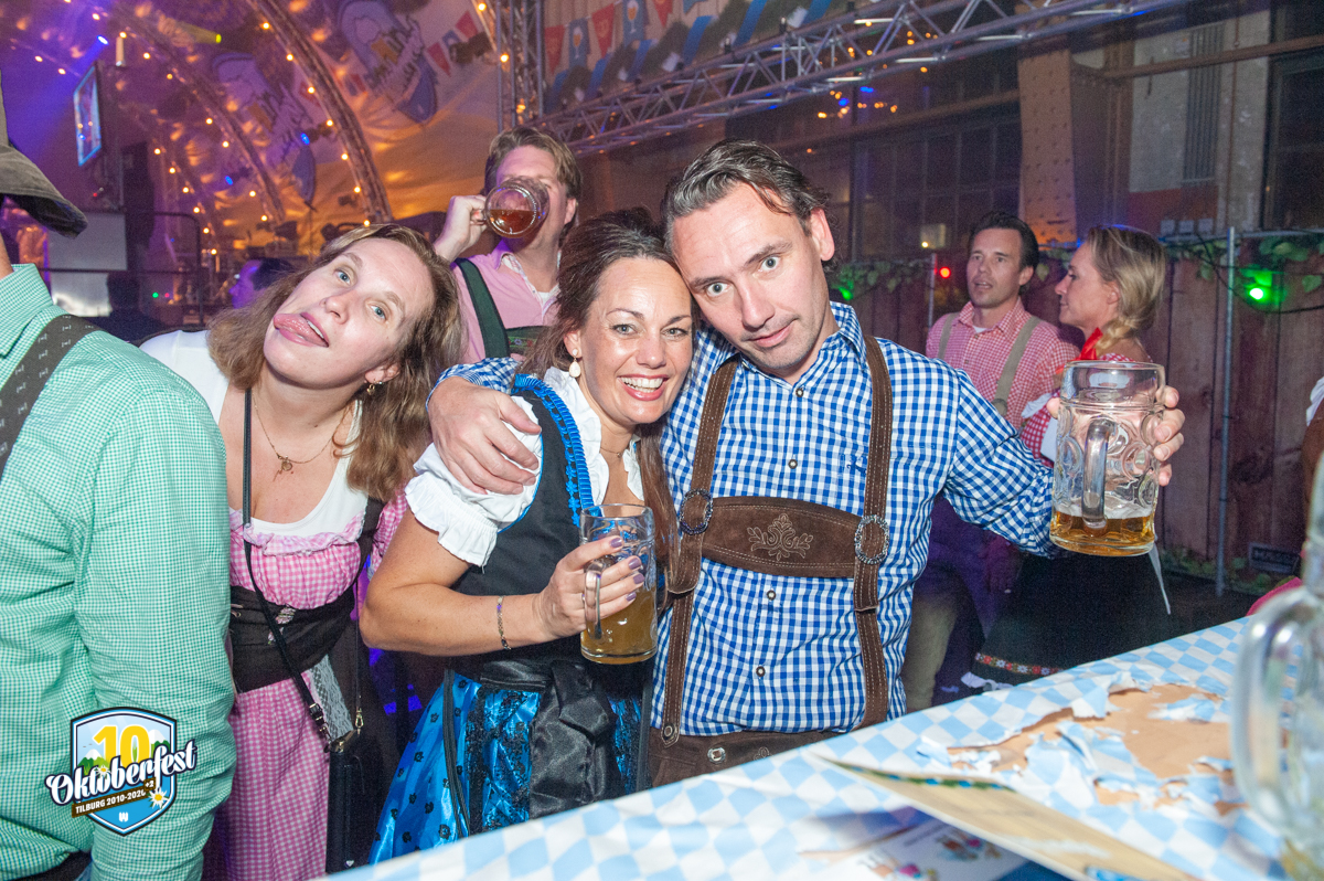Oktoberfest 2022 15 10 439