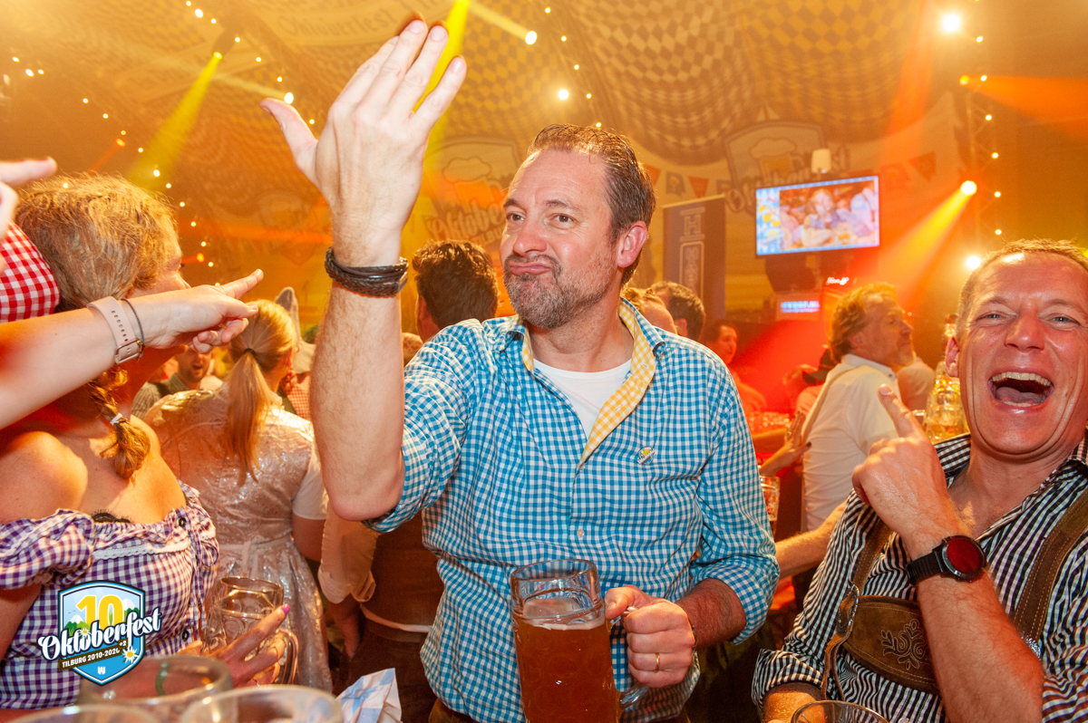 Oktoberfest 2022 15 10 461
