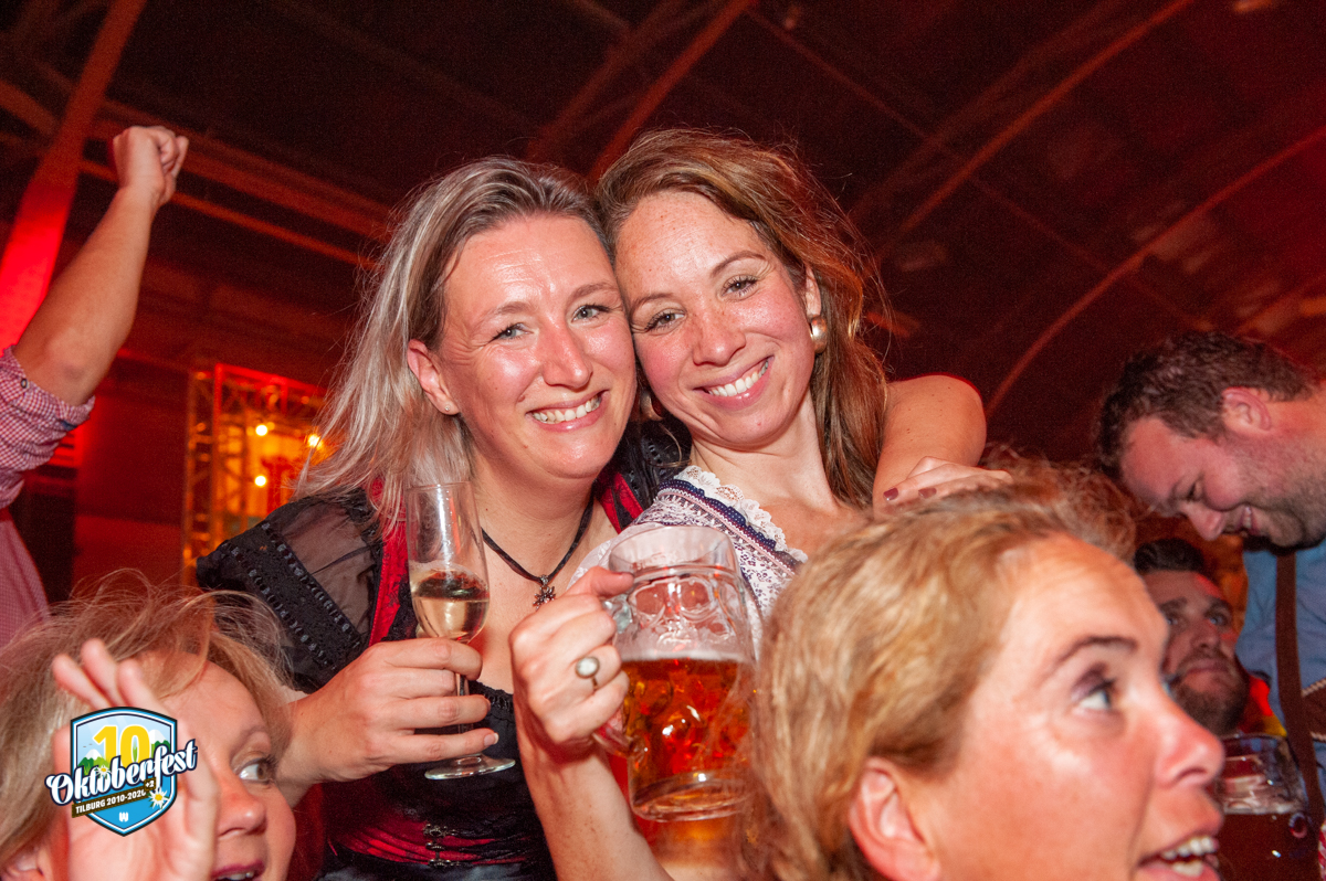 Oktoberfest 2022 15 10 464