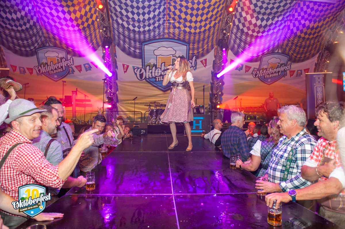 Oktoberfest 2022 15 10 475