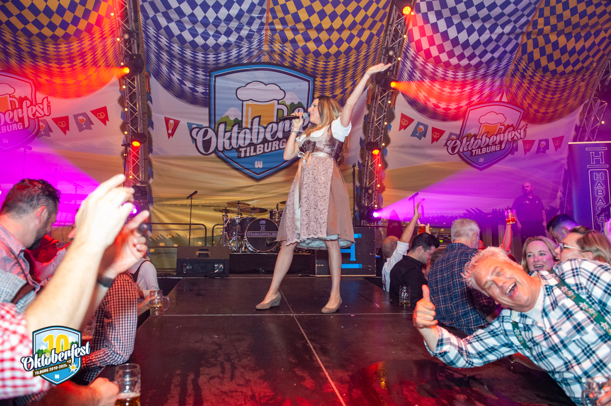 Oktoberfest 2022 15 10 481