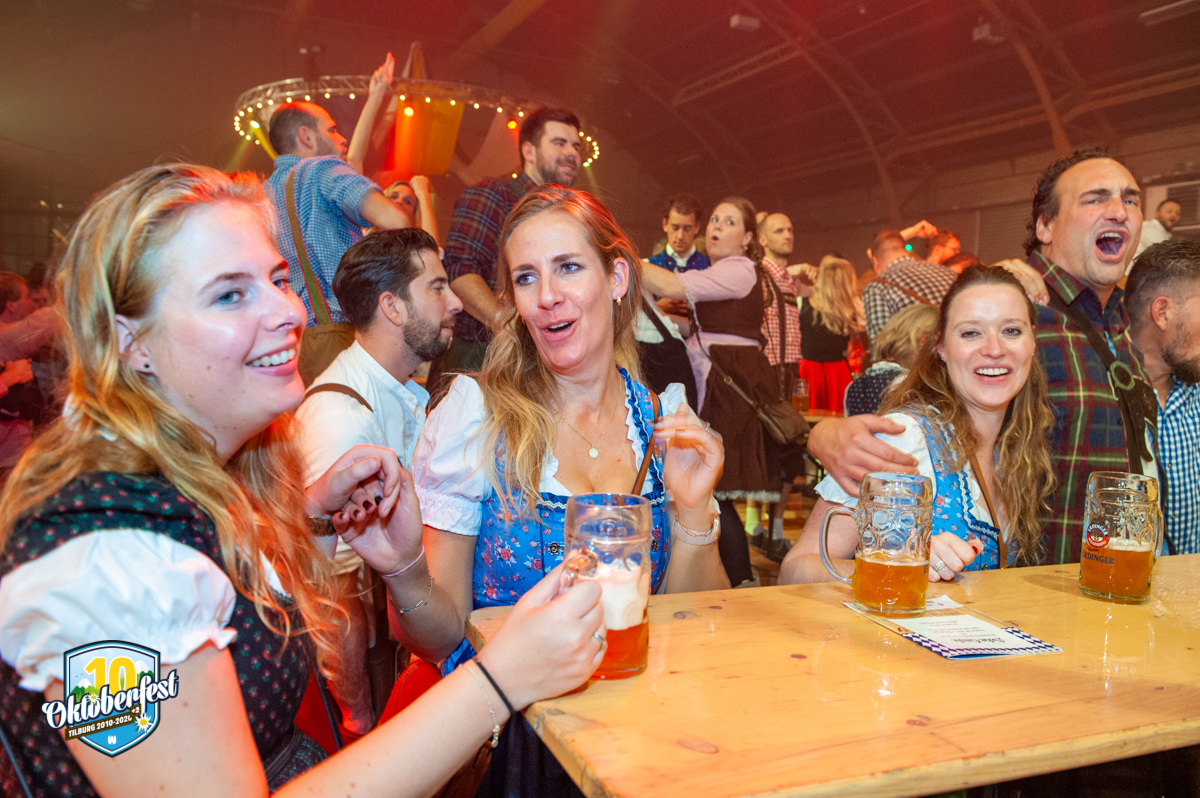 Oktoberfest 2022 15 10 679