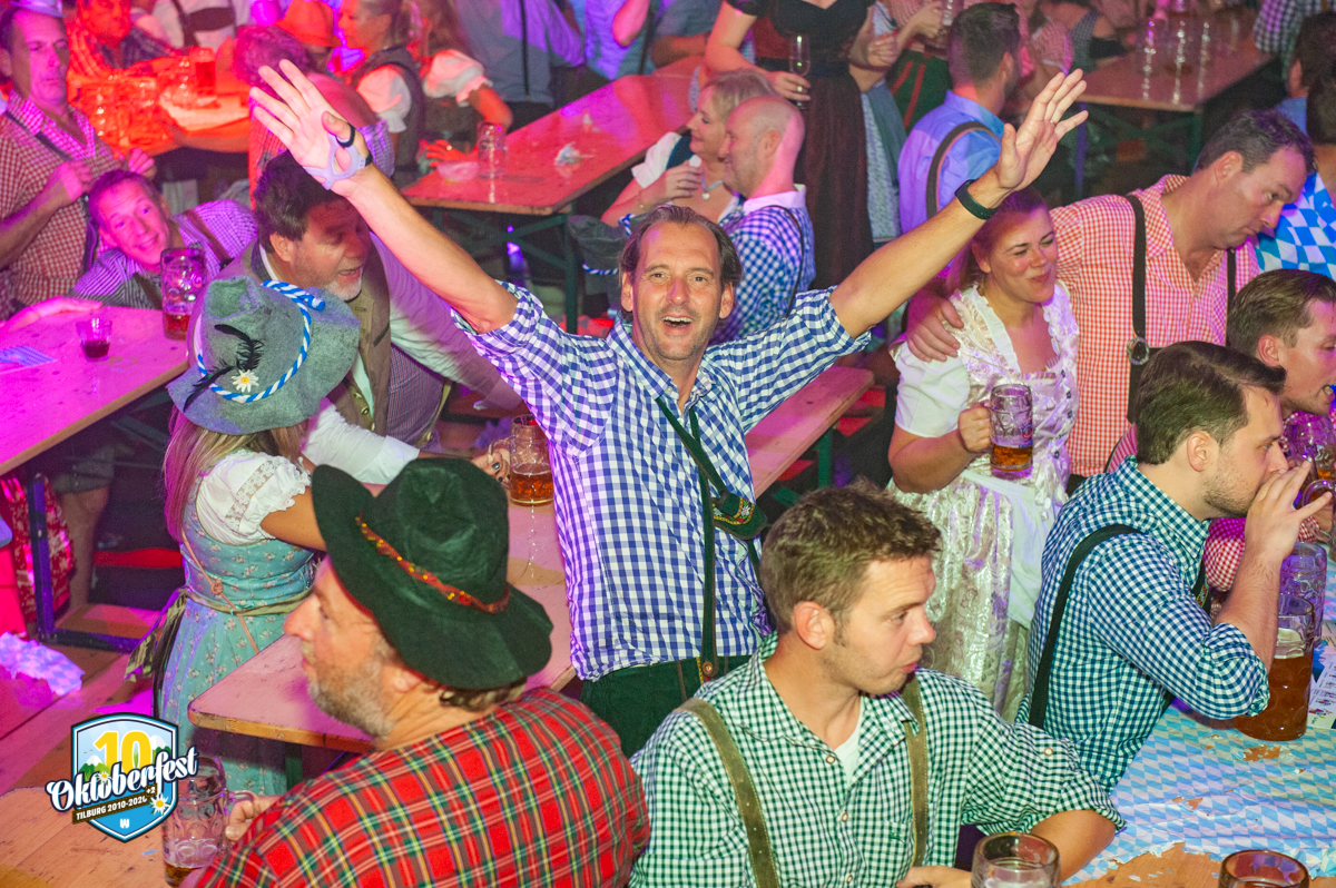 Oktoberfest 2022 15 10 693