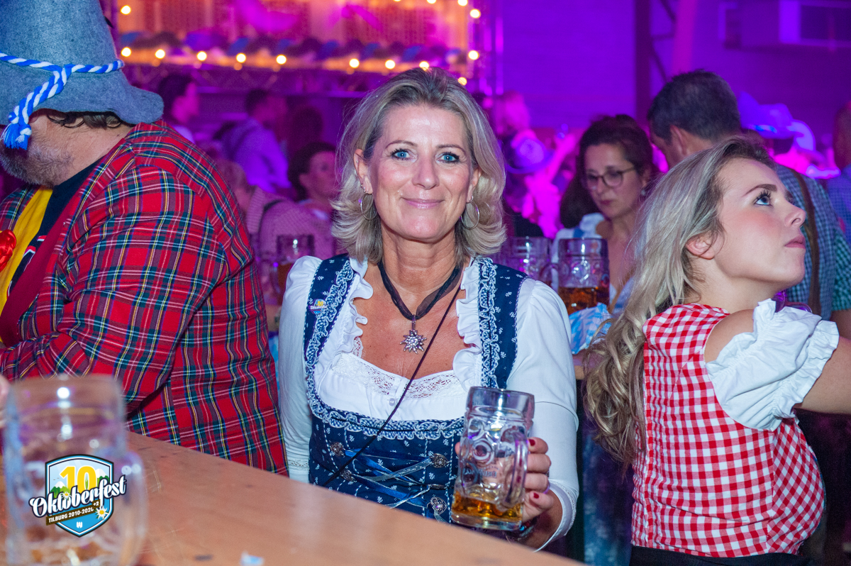 Oktoberfest 2022 15 10 706