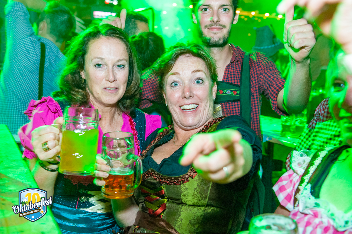 Oktoberfest 2022 15 10 733