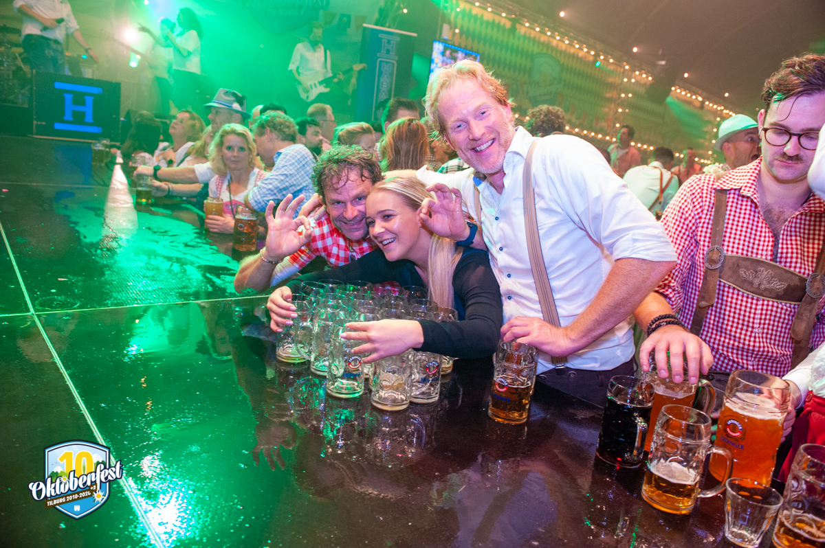 Oktoberfest 2022 15 10 745