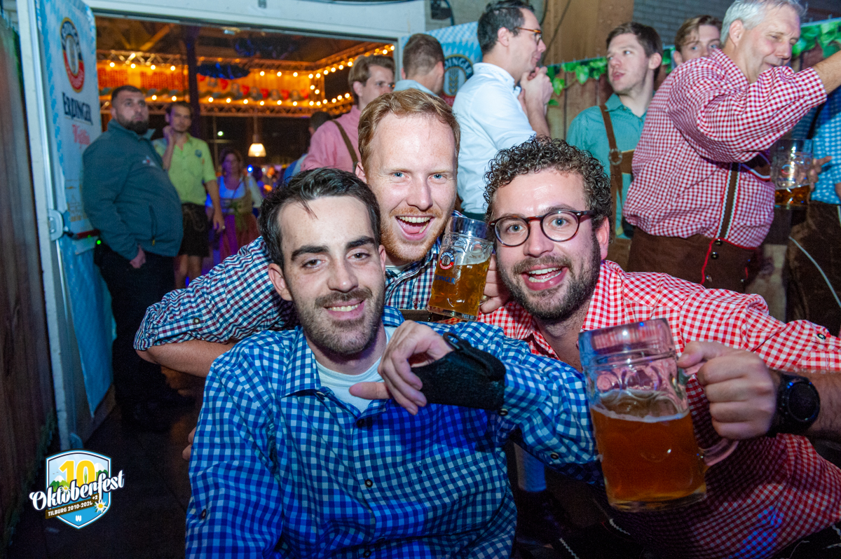 Oktoberfest 2022 15 10 750