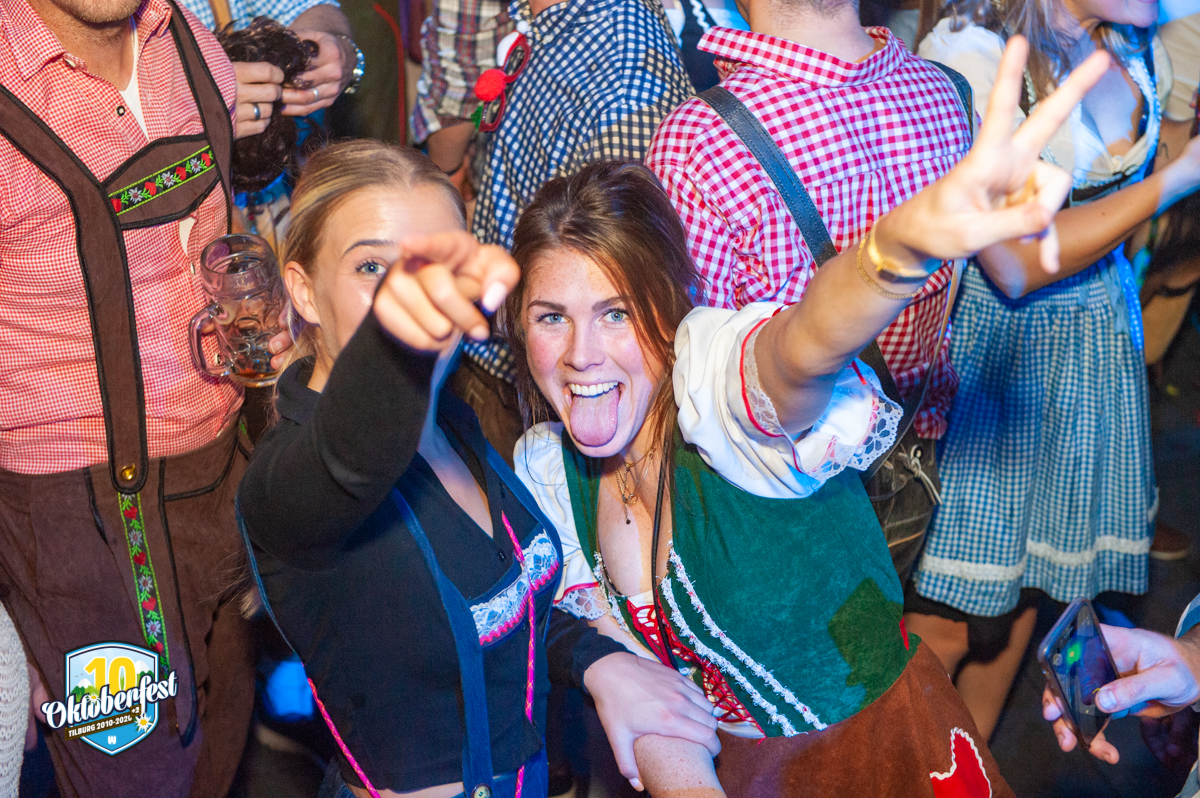 Oktoberfest 2022 15 10 755