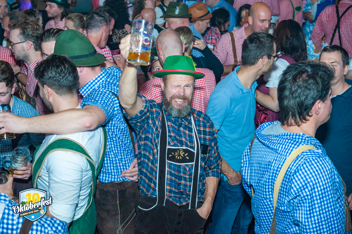Oktoberfest 2022 15 10 779
