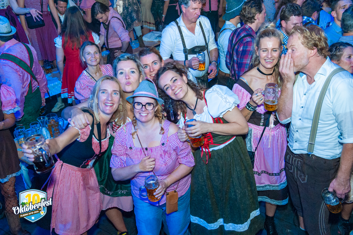Oktoberfest 2022 15 10 796