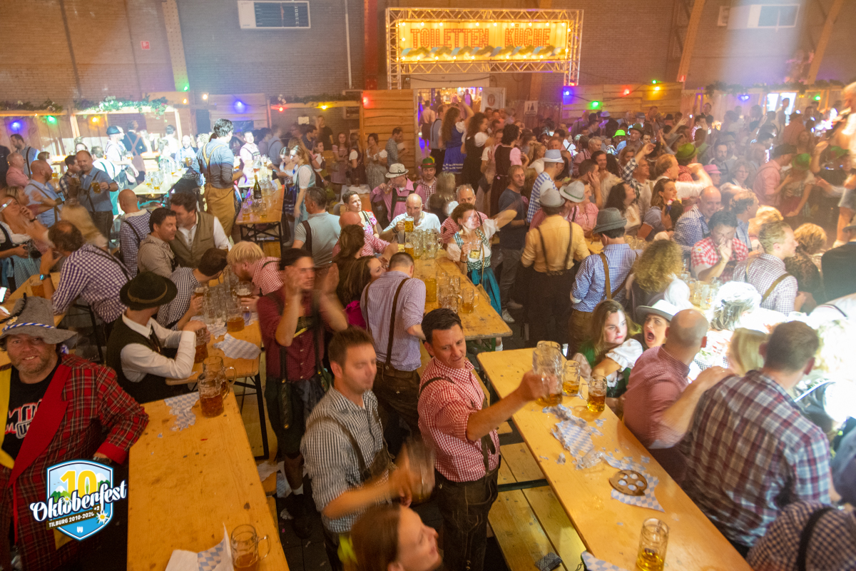 Oktoberfest 2022 15 10 800