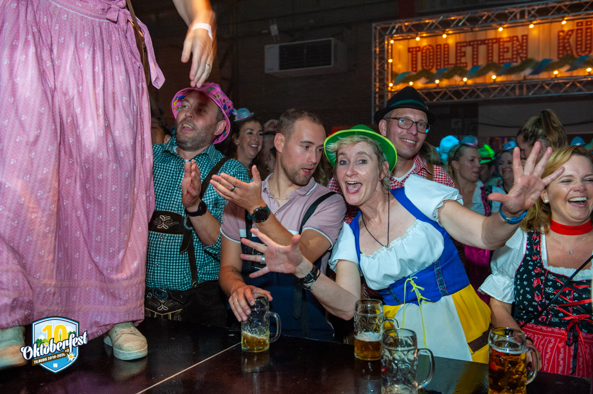 Oktoberfest 2022 15 10 839